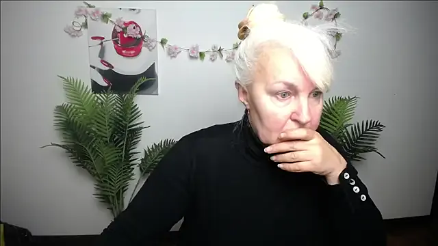 BlondyLeeBest — long-awaited trip