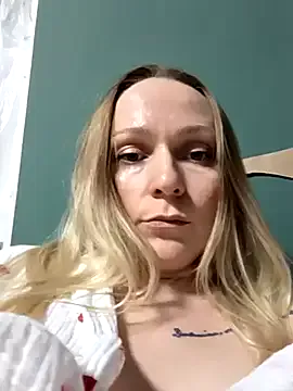 Bondgirl_013 from StripChat