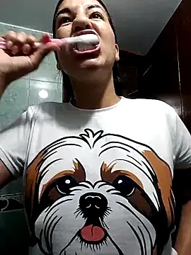 Bonny_Klote — Topless 