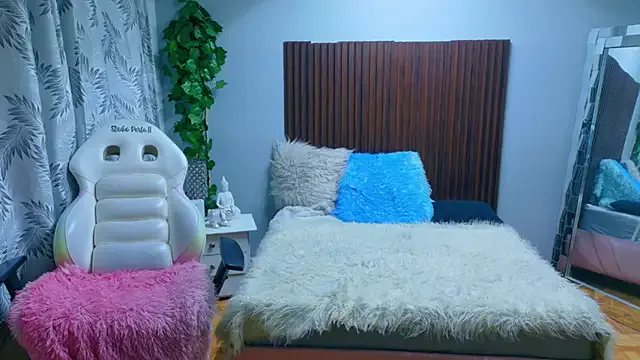 brithany_smiith_ — show tits