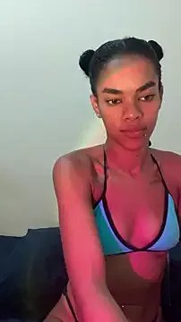 Cammgirlmii from StripChat is Freechat