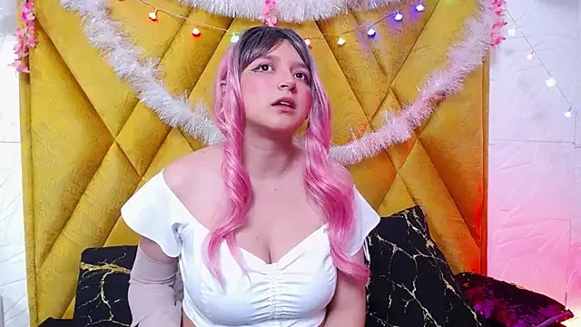 CandySwan from StripChat is Private