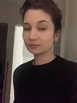 Carina_E on StripChat