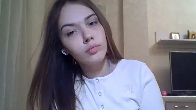 CeyaLier — Freechat on StripChat