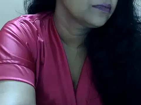 Chatwithsia from StripChat is Freechat