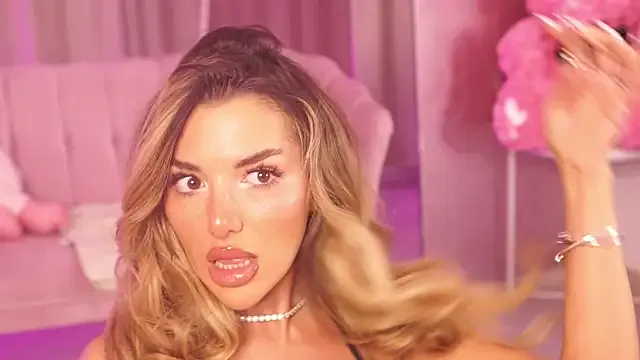 ClaraHazel — Make it splash 