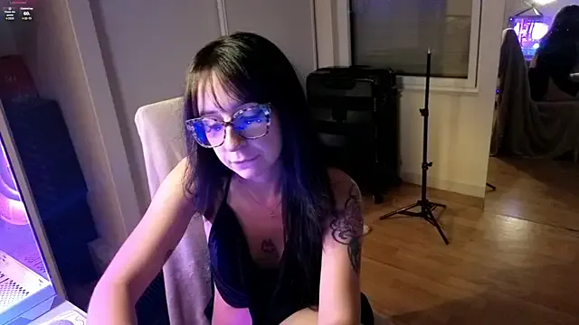 CornetDeGlace — huile body + 2 finger pussy