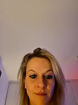 StripChat Couple-Kiwii-Orchidee-Boy is Freechat Couple-Kiwii-Orchidee-Boy — Mettez vous en sous vetements