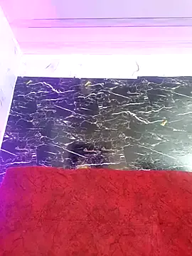 crislingery_dolli — show cock and ass close up