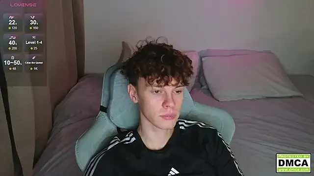 cute_thomas — CUM (in spy)