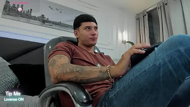 Damian23__ — masturbate quickly