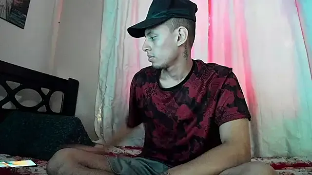 davidlatin66 on StripChat