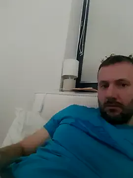 defaktor — Pants down