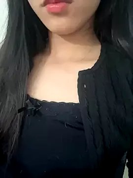 Desi_sara from StripChat is Freechat