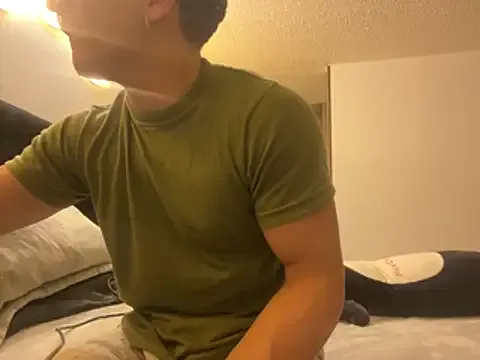 StripChat DesireLuxe is Freechat DesireLuxe — Tits bounce