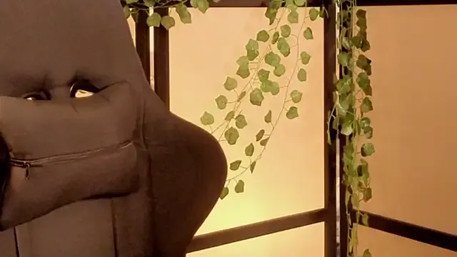 Diana_Flower — Stand Up