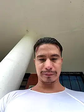 DominickVegas on StripChat