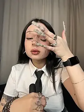 DriveThruNymphs — MAKE ASS RED