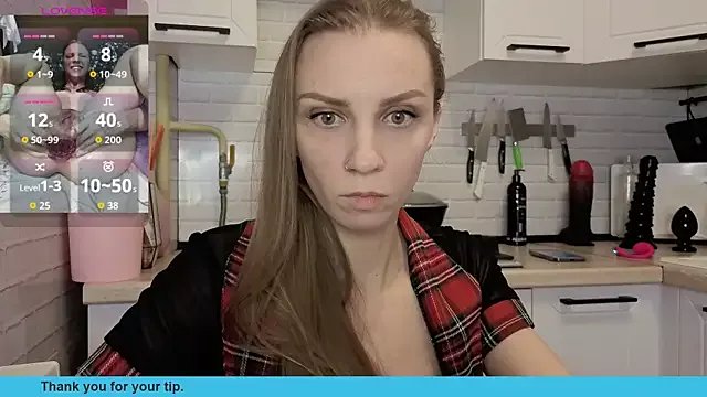 Edena_ from StripChat is Freechat