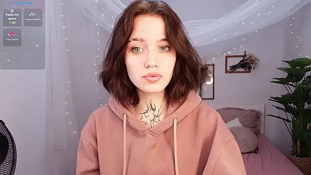 Elastikisss — show off your outfit)