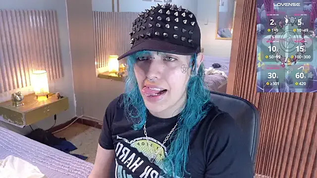 StripChat Eli666uwu is Freechat Eli666uwu — Spit in boobs and rub clit