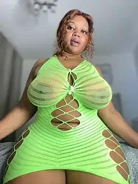 EliteSoraya — Be My Daddy Squirt@goal
