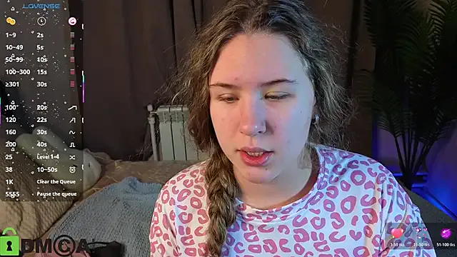 StripChat Elsie_Cutties is Freechat Elsie_Cutties — Shaking my ass