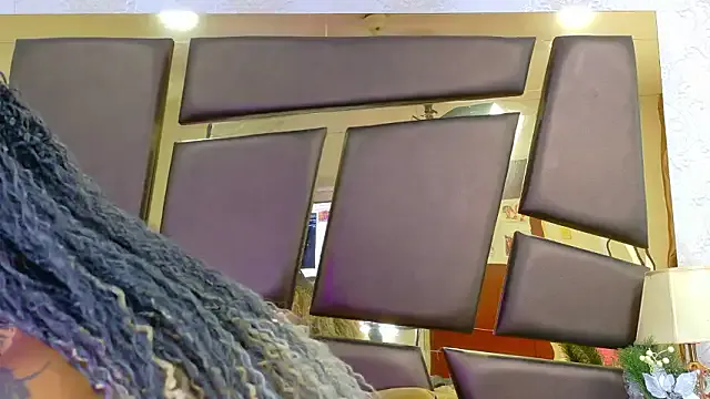 StripChat EmilieLake is Freechat EmilieLake — Zoom tits