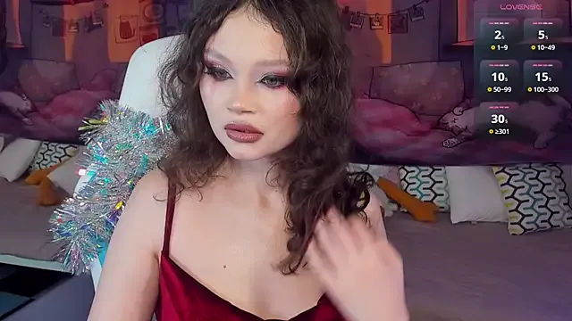 EmilyChaves on StripChat
