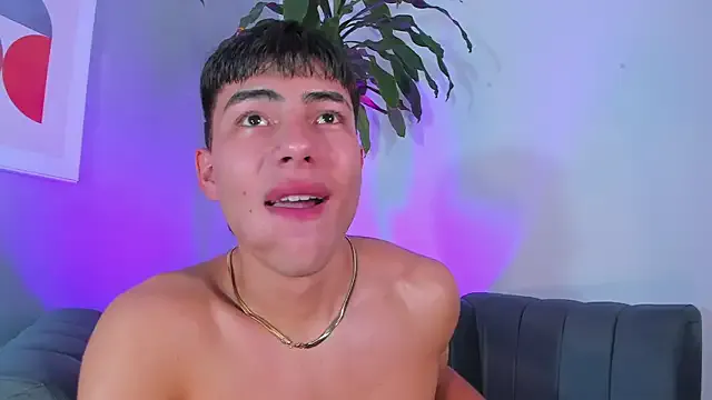 EthanSantori — PLAY WITH THAT BIG COCK 