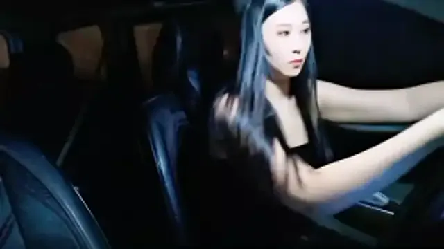 Fannywell on StripChat