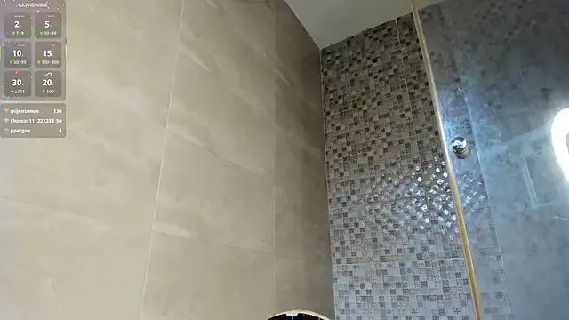 flavia_cruz on StripChat