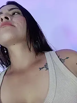 Fox_Roxxan on StripChat