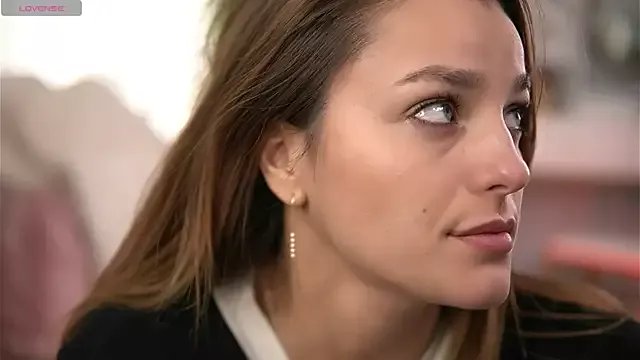 FreyaHeart from StripChat is Freechat