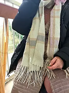 StripChat germanwoman01 is Freechat germanwoman01 — Zuchini pussy play