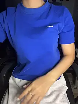 Girllikesexx2 — Freechat on StripChat