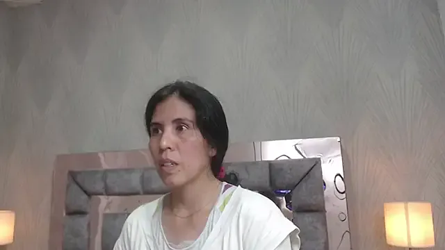 GiselaZivic on StripChat