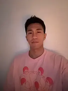 gooodboiii on StripChat