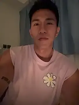 gooodboiii on StripChat