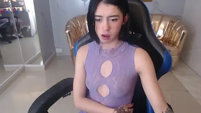 honey_torres_sub on StripChat