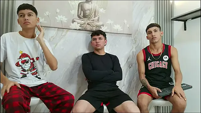 HORNY_PRETTY — SHOW ASS HOT 