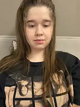 HornyGirlH — FULL NAKED