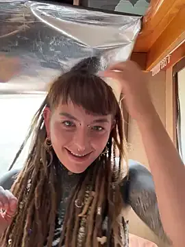 HornyHippy1 on StripChat