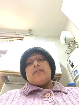 Hot-Sana2 from StripChat is Freechat