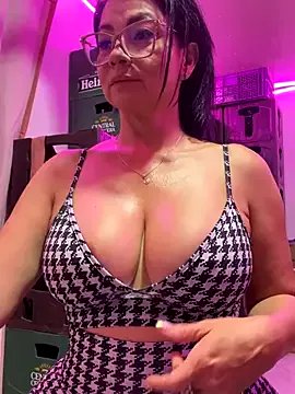 Hot_beauty__ from StripChat is Freechat