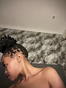 Hot_Mess18 — Freechat on StripChat