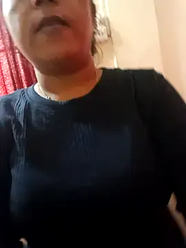 Hotbhabi305 from StripChat