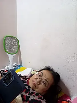 Hotestlove on StripChat