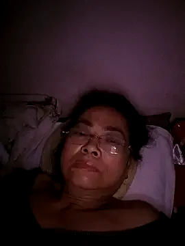 Hotestlove on StripChat