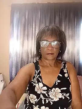 Hotgrannyx from StripChat is Freechat